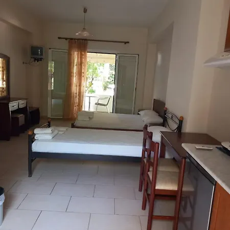 Lenia Apart-hotel 2*