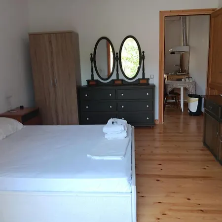 Lenia Apart-hotel Kalamítsi