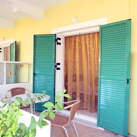 Apart-hotel Lenia