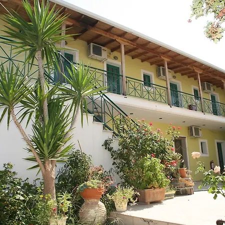 Apart-hotel Lenia 2*