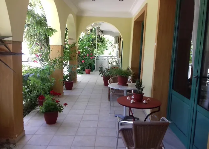 Lenia 2* Kalamitsi (Lefkada)